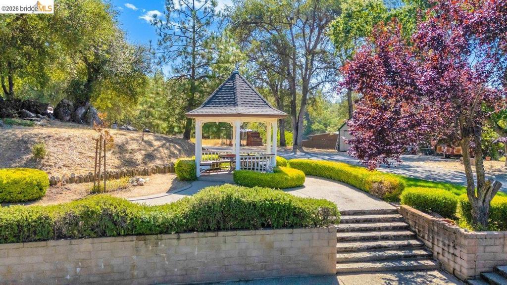 22309 Villas Ln, Sonora, CA 95370