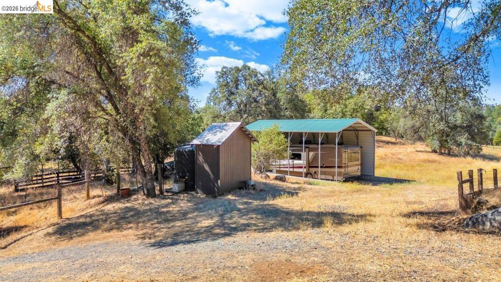 22309 Villas Ln, Sonora, CA 95370