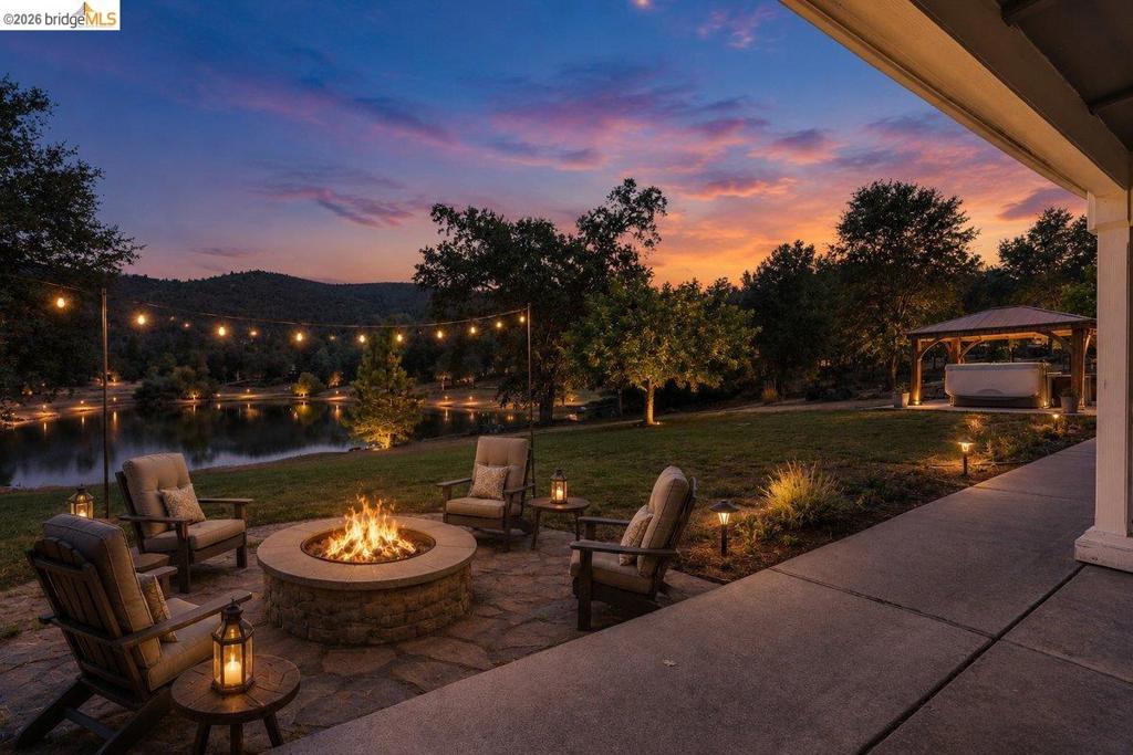 22309 Villas Ln, Sonora, CA 95370