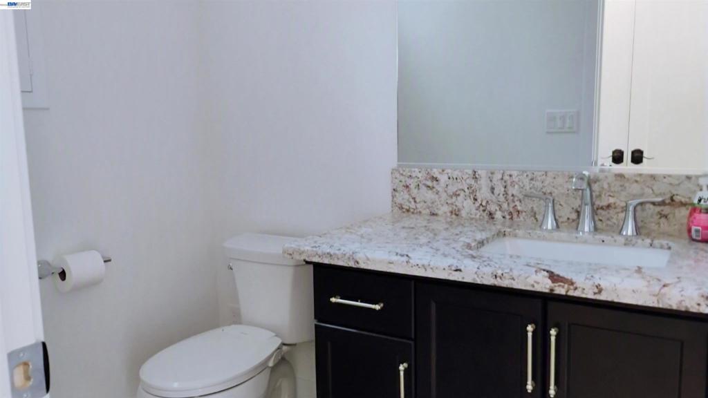 965 Beaver Pond Loop, Madera, CA 93636
