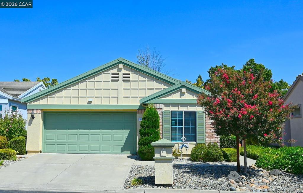 310 Winesap Dr., Brentwood (CC), CA 94513-2666