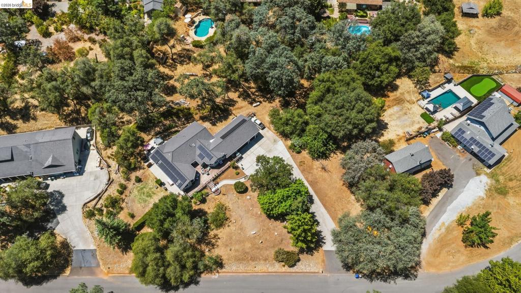 18570 Pradera Real Rd, Sonora, CA 95370