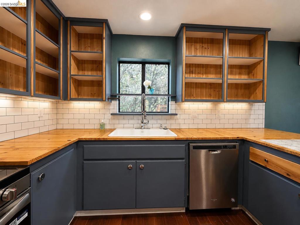 Open Photo