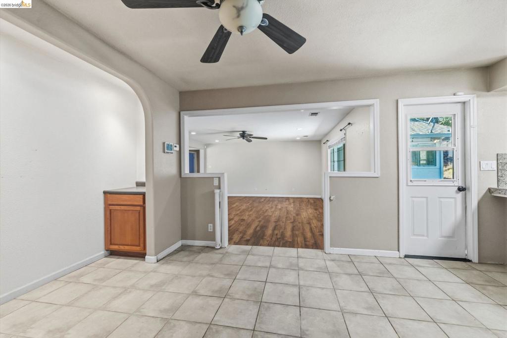 17202 Suez Canal Dr, Sonora, CA 95370