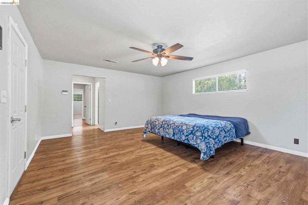 17202 Suez Canal Dr, Sonora, CA 95370