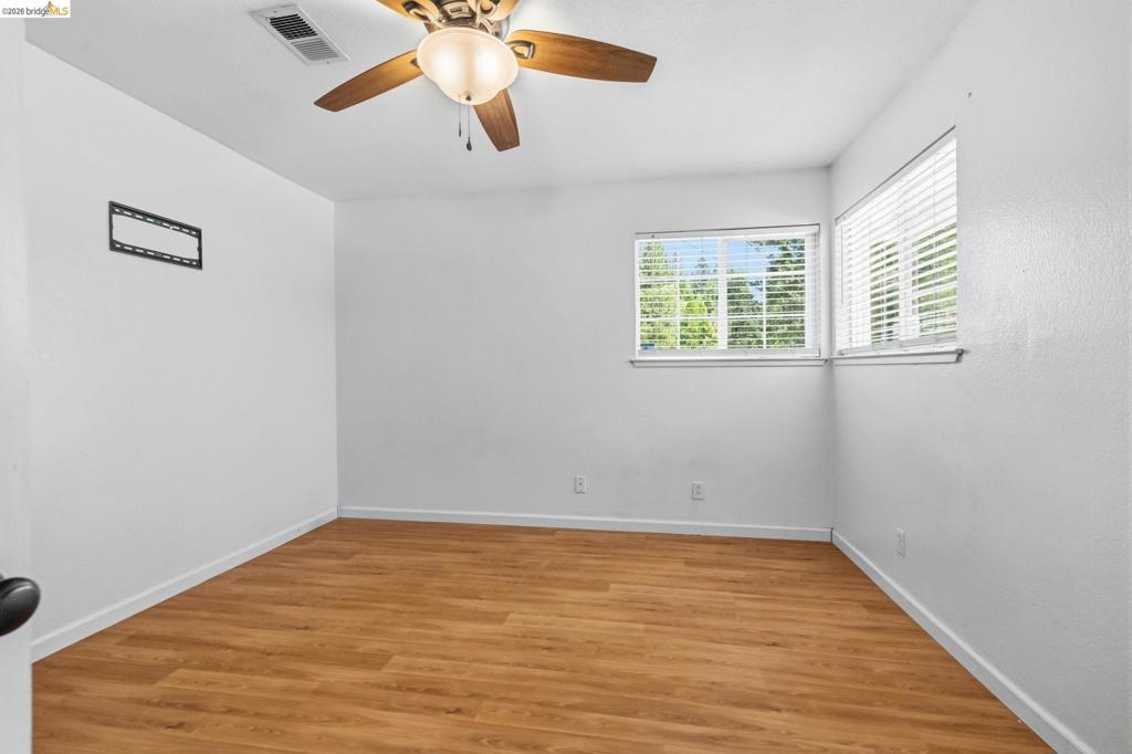17202 Suez Canal Dr, Sonora, CA 95370