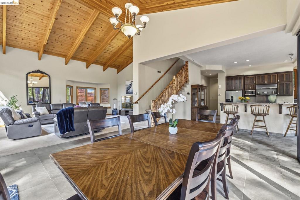 28421 Old Strawberry Rd, Strawberry, CA 95375