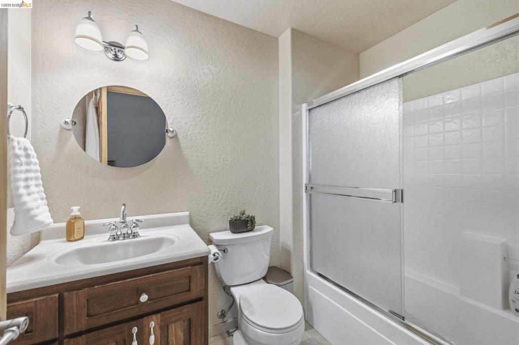 28421 Old Strawberry Rd, Strawberry, CA 95375