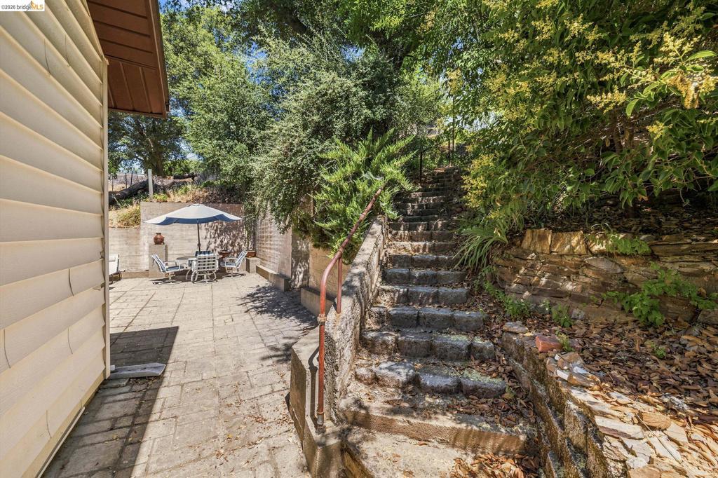 105 Upper Sunset, Sonora, CA 95370