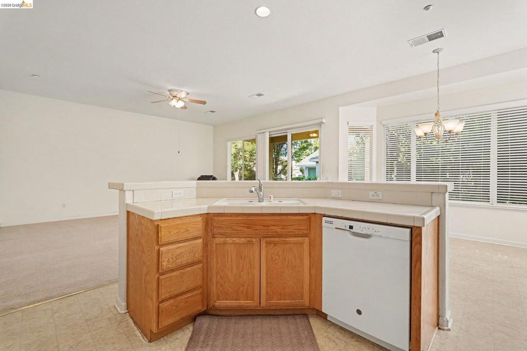 1237 Alderman Ln, Brentwood (CC), CA 94513