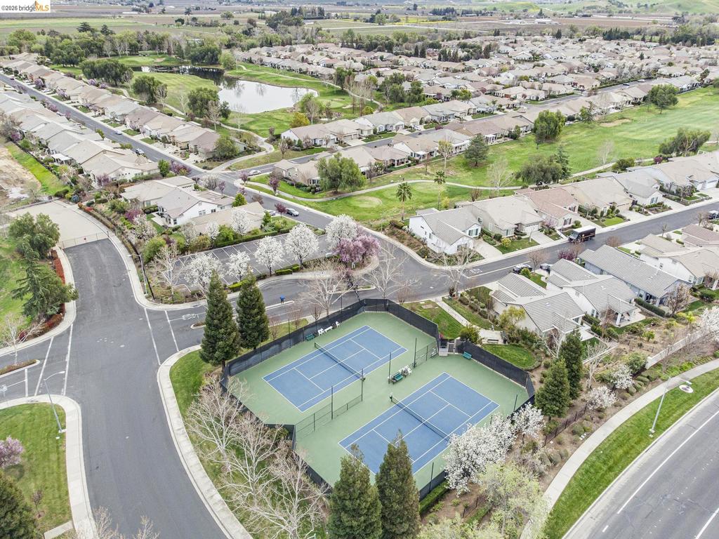 1237 Alderman Ln, Brentwood (CC), CA 94513