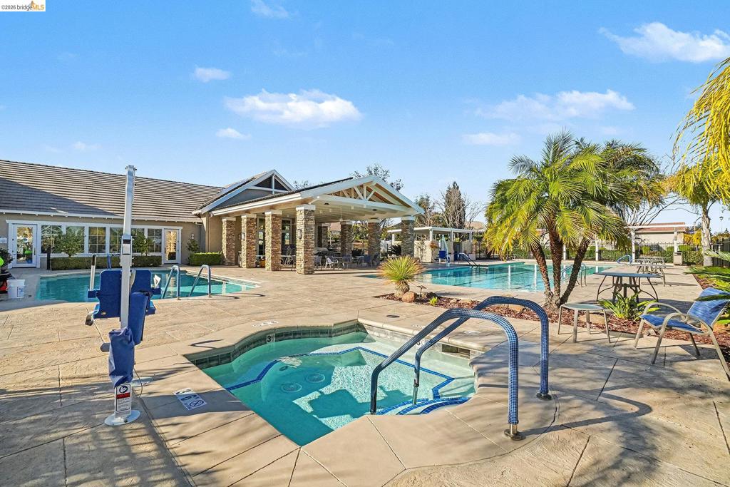 1237 Alderman Ln, Brentwood (CC), CA 94513
