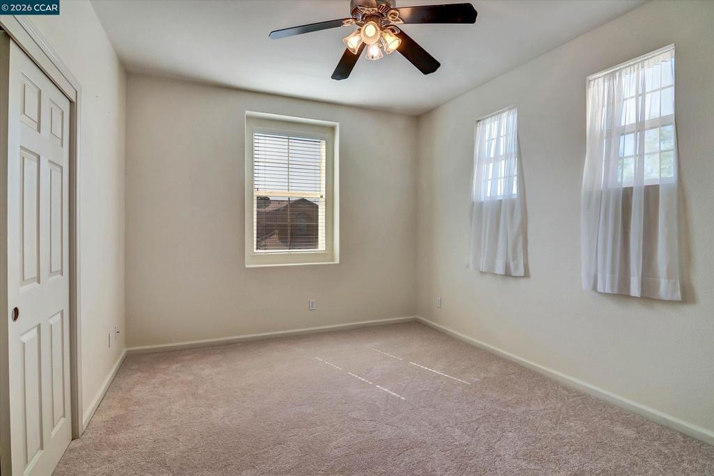 30 Echo Ct, Patterson, CA 95363