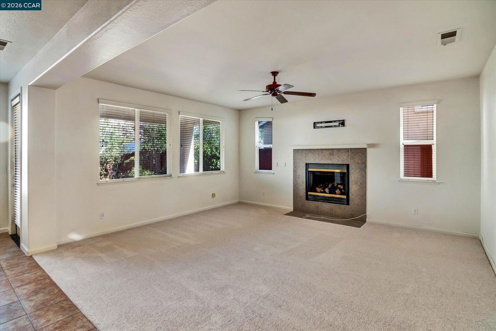 30 Echo Ct, Patterson, CA 95363
