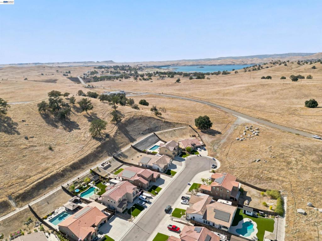 20031 Genteel Dr, Friant, CA 93626