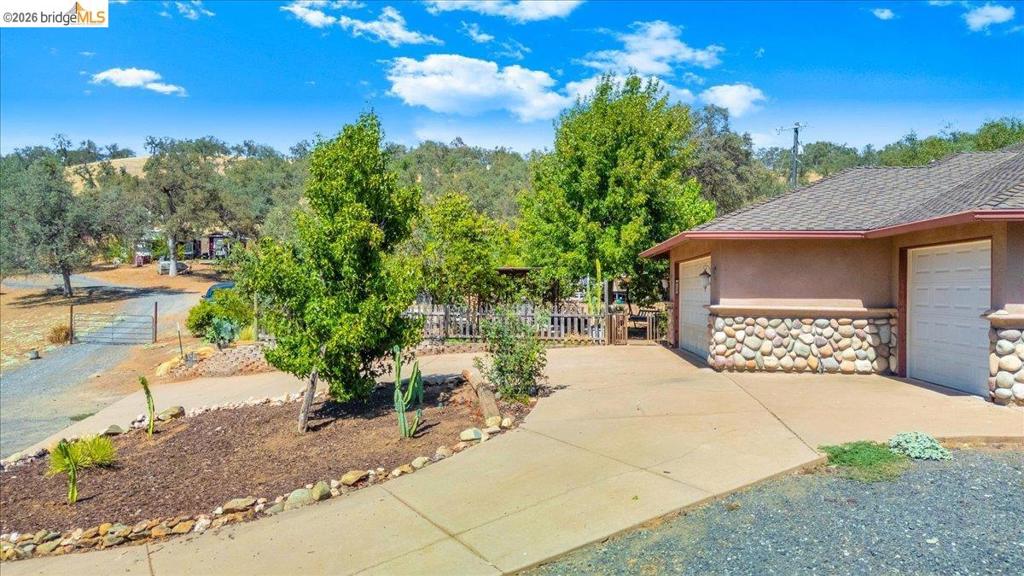 14450 Jacksonville Rd., Jamestown, CA 95327