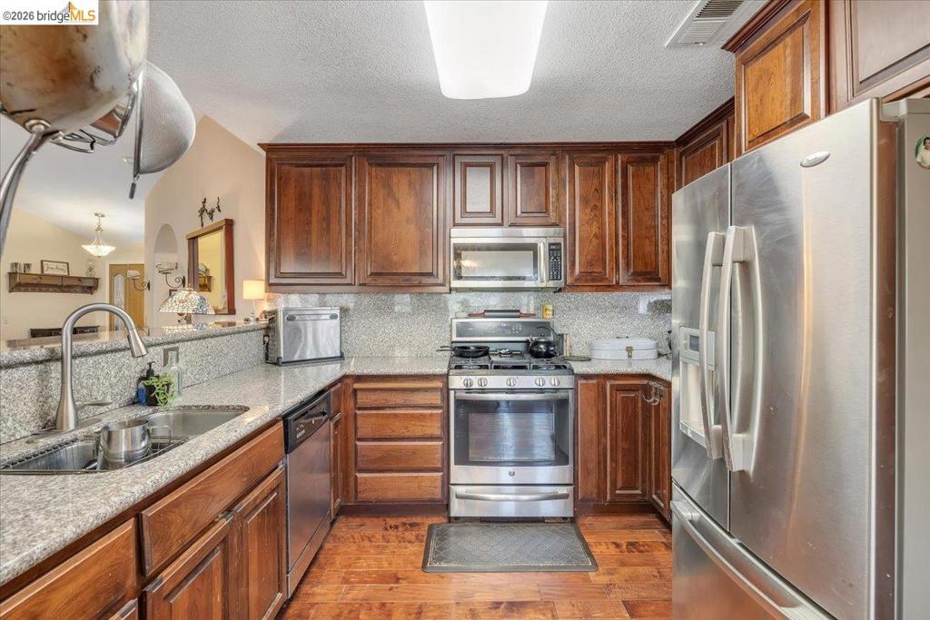 14450 Jacksonville Rd., Jamestown, CA 95327
