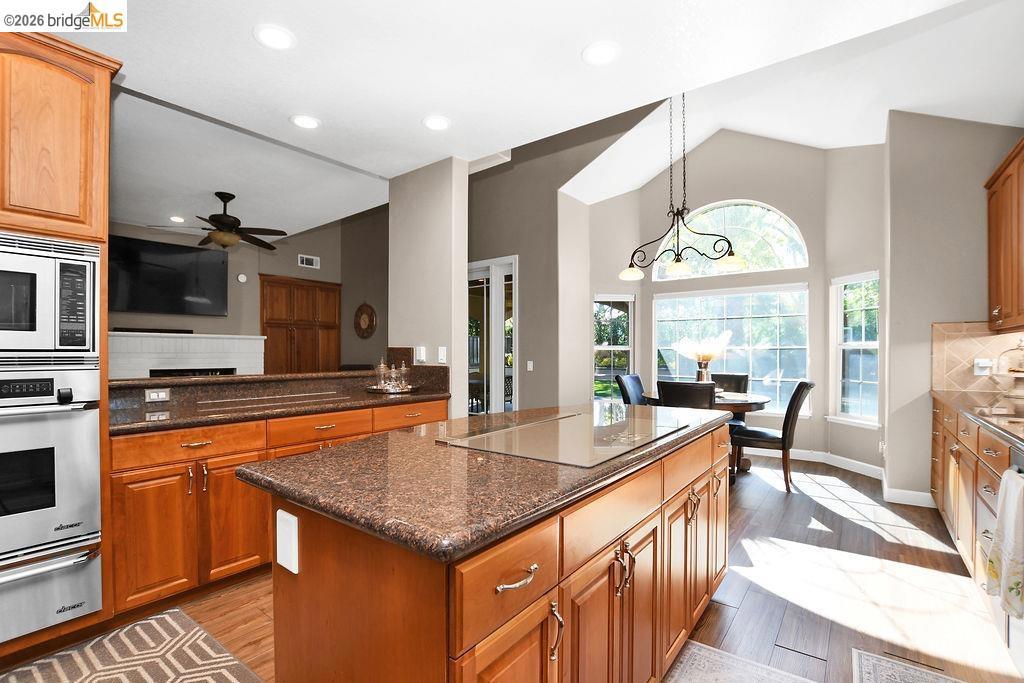565 Mcintosh Ter, Brentwood (CC), CA 94513