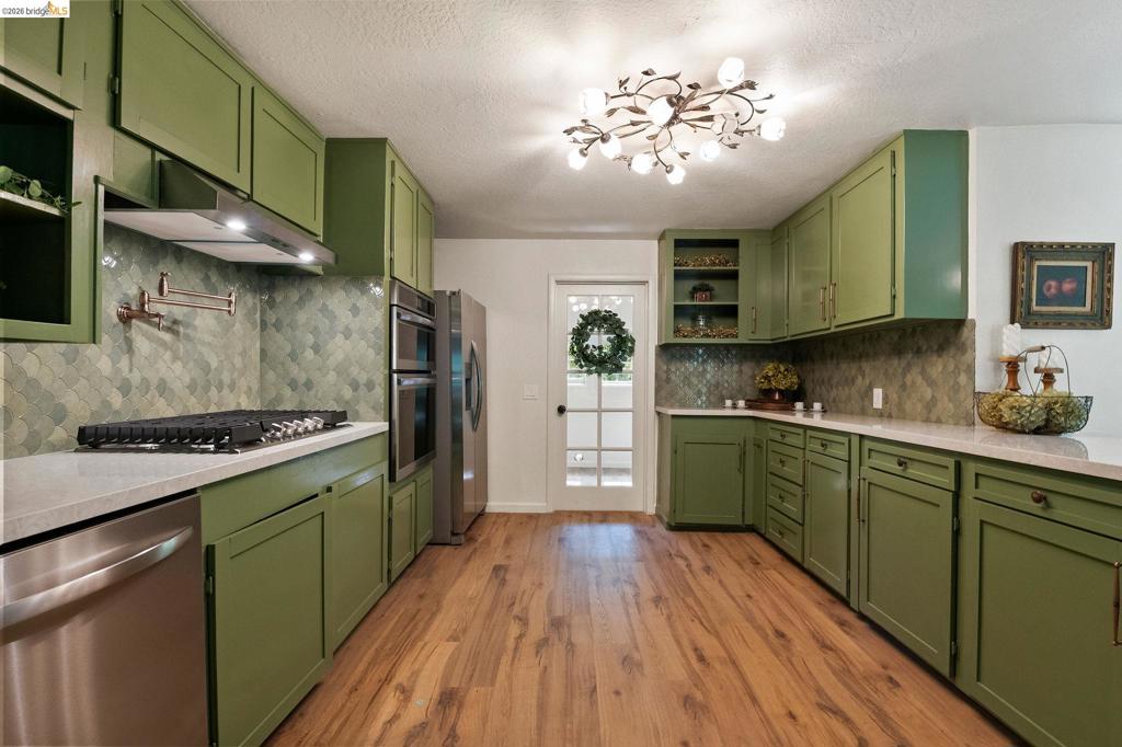 21551 Phoenix Lake Rd, Sonora, CA 95370