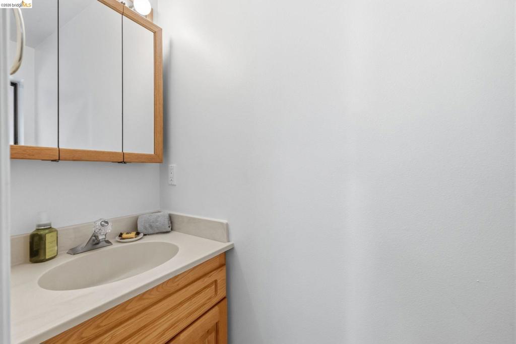 29576 Lassen Dr, Cold Springs, CA 95335-0000