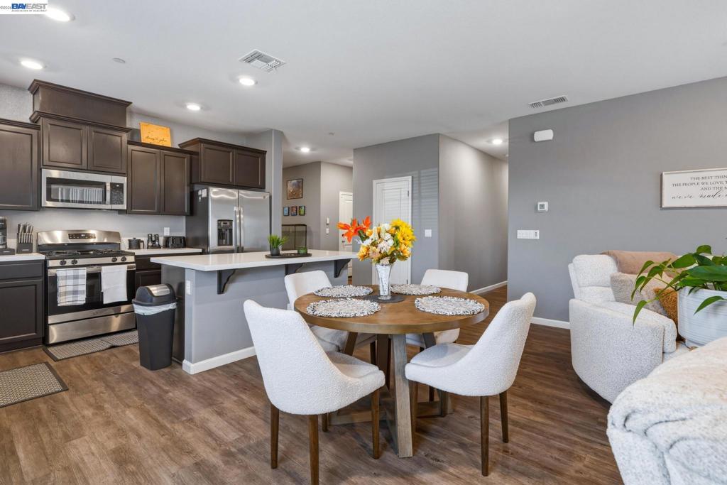 726 Sudbrook Ct, Patterson, CA 95363