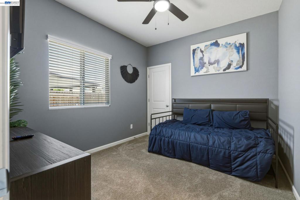 726 Sudbrook Ct, Patterson, CA 95363