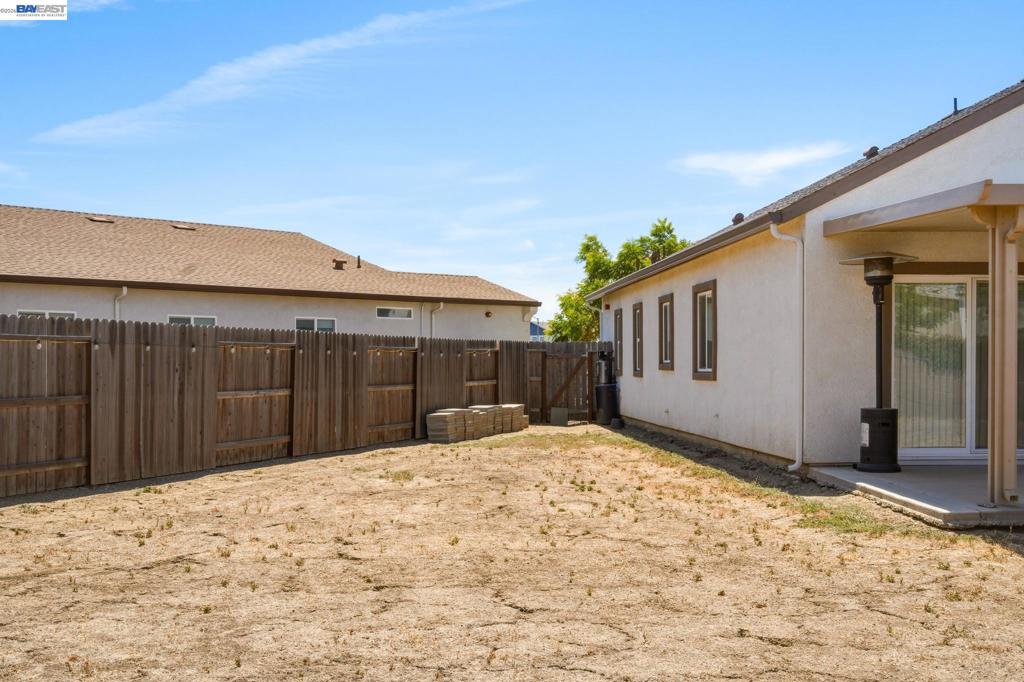 726 Sudbrook Ct, Patterson, CA 95363