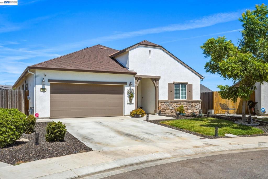 726 Sudbrook Ct, Patterson, CA 95363