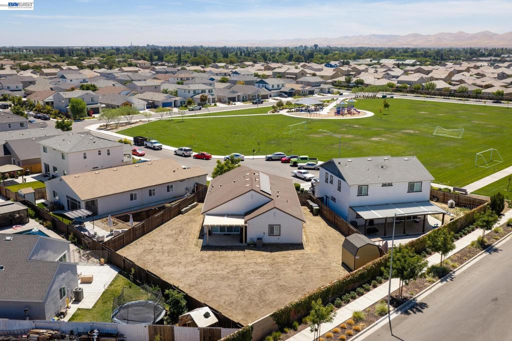726 Sudbrook Ct, Patterson, CA 95363