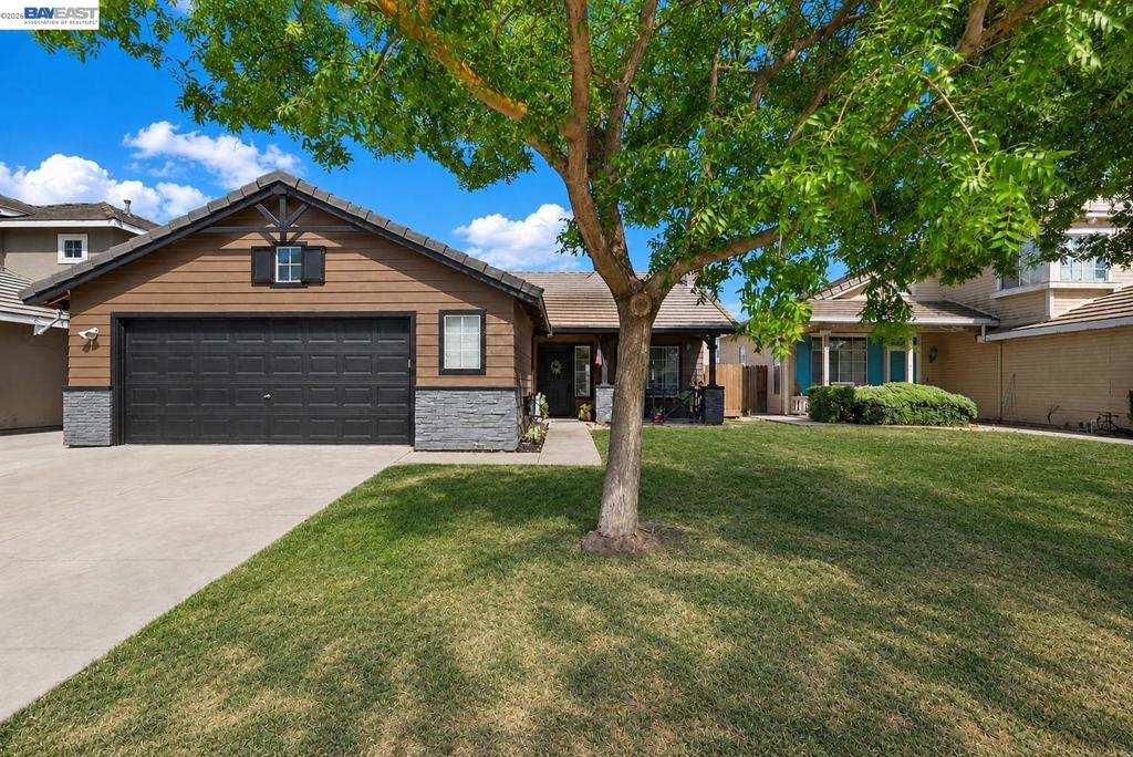 1324 Riverette Dr., Modesto, CA 95351