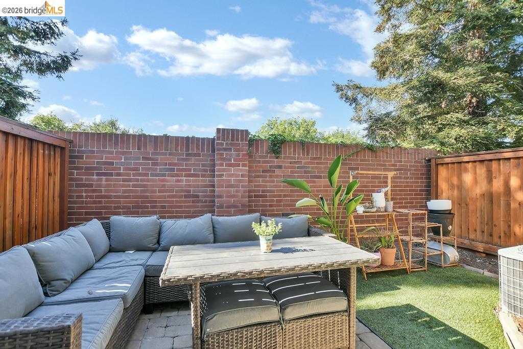 231 Washington Dr, Brentwood (CC), CA 94513