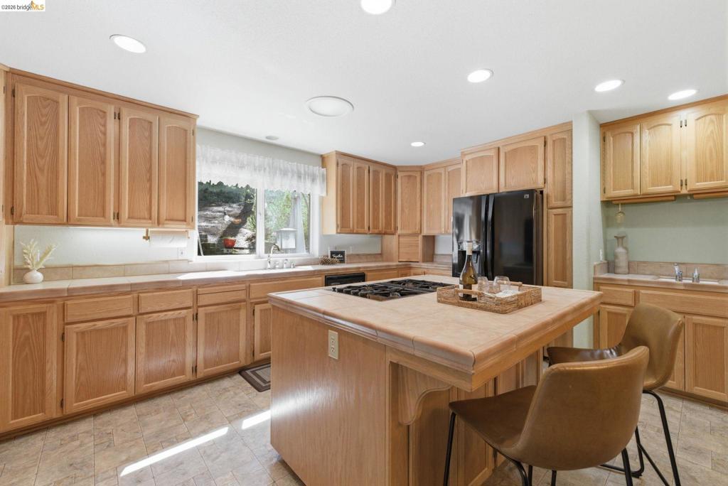 25149 Abraham, Long Barn, CA 95335
