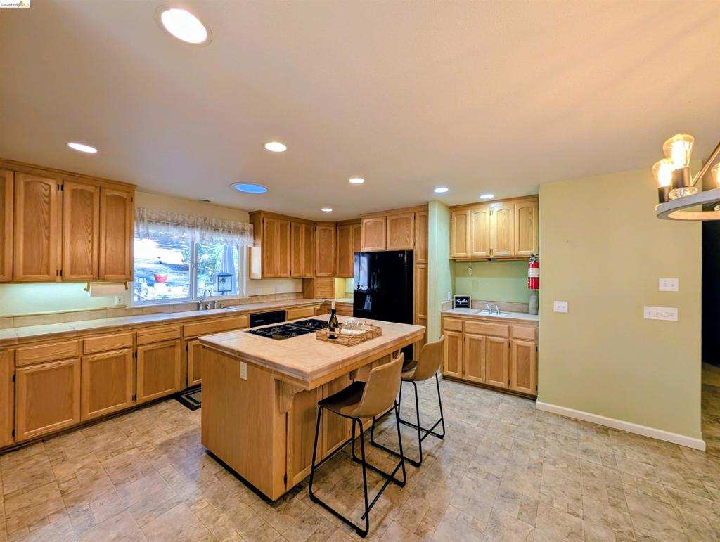 25149 Abraham, Long Barn, CA 95335