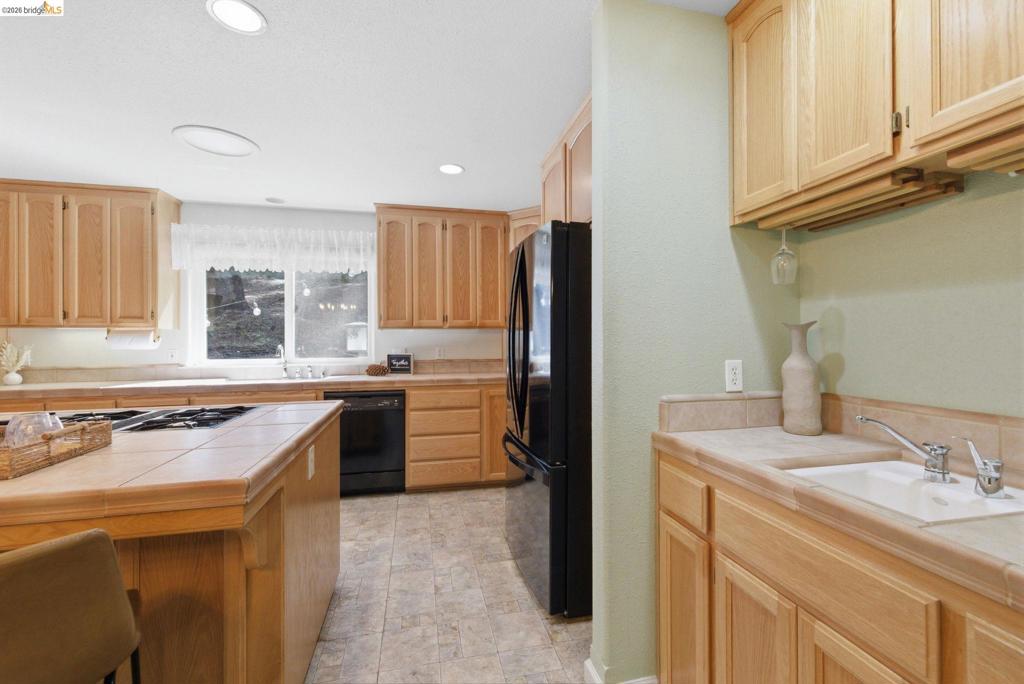 25149 Abraham, Long Barn, CA 95335