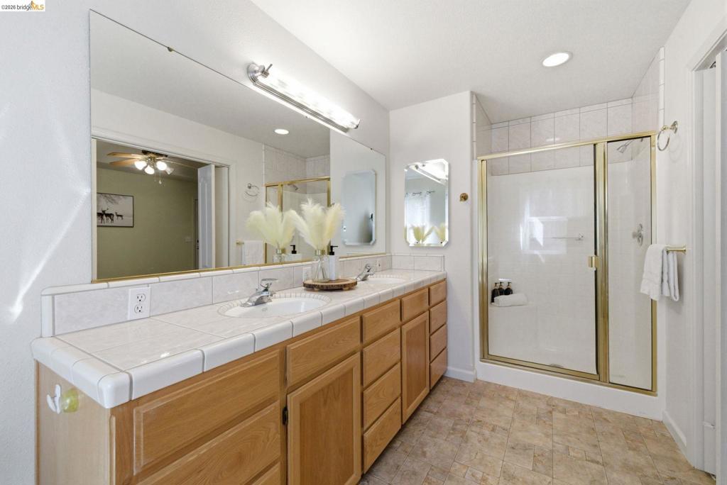 25149 Abraham, Long Barn, CA 95335