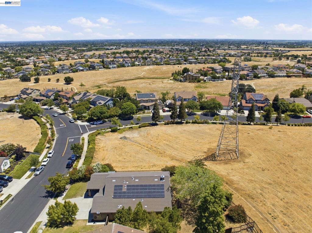 2742 St Andrews Dr, Brentwood (CC), CA 94513