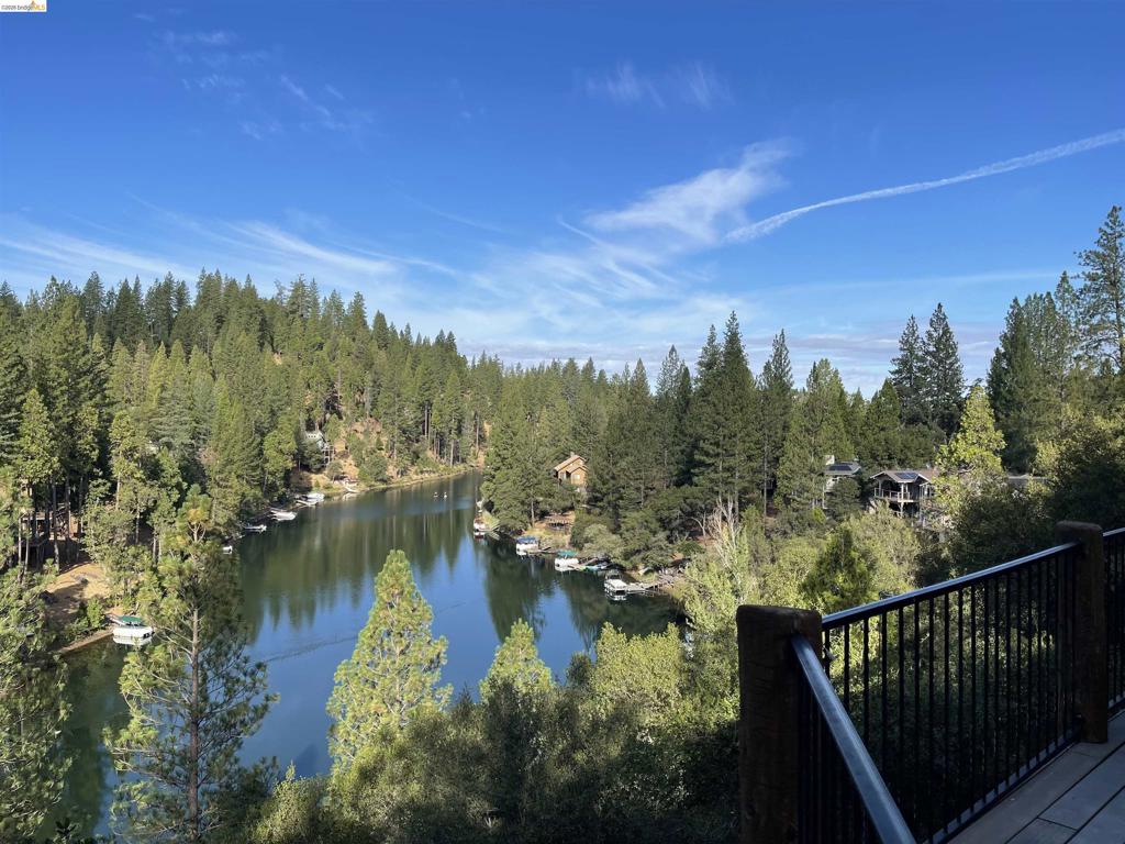 20162 Pine Mountain Dr, Groveland, CA 95321