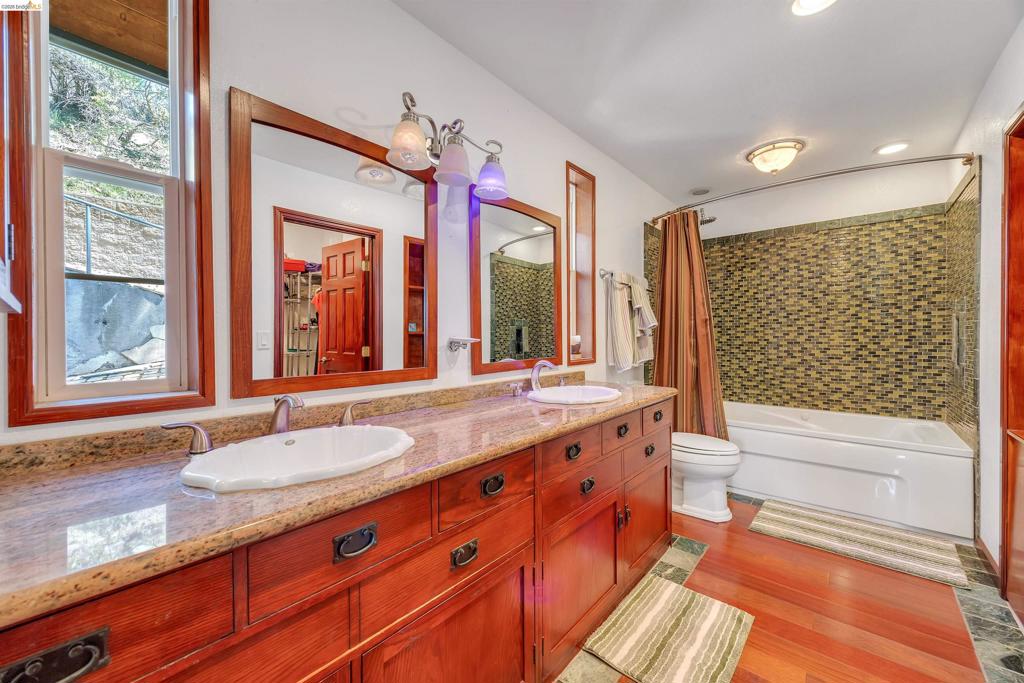 20162 Pine Mountain Dr, Groveland, CA 95321