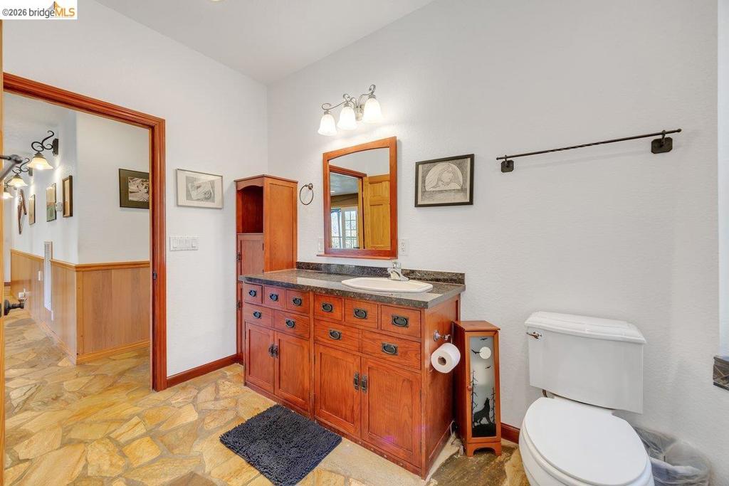 20162 Pine Mountain Dr, Groveland, CA 95321