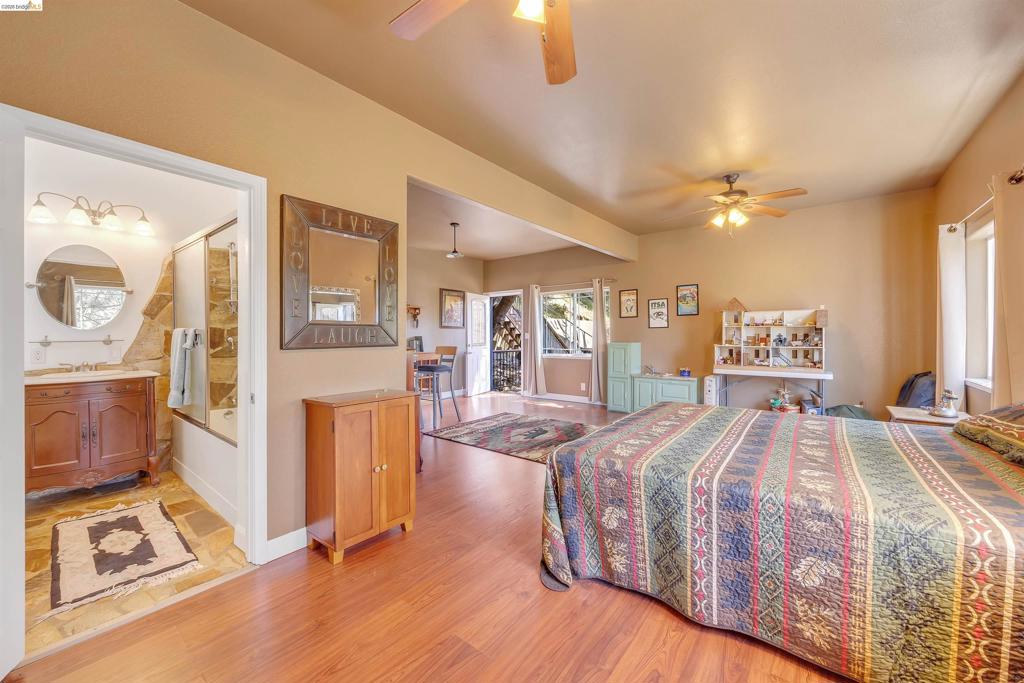 20162 Pine Mountain Dr, Groveland, CA 95321