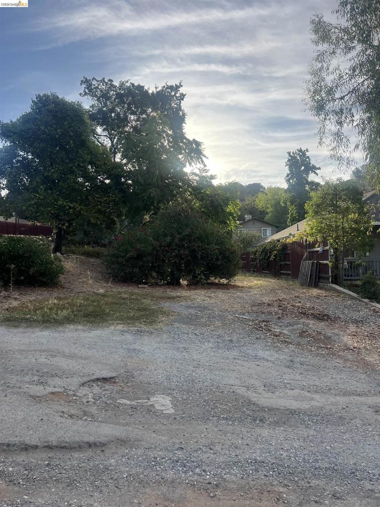 18237 9Th Ave, Jamestown, CA 95327