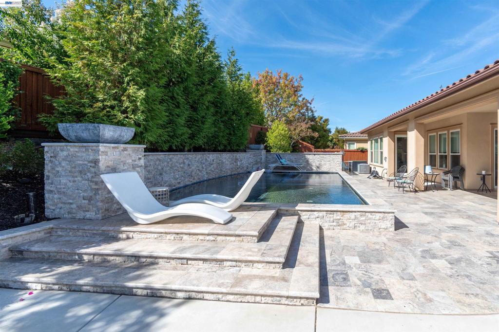 2063 Reserva Court, Brentwood (CC), CA 94513
