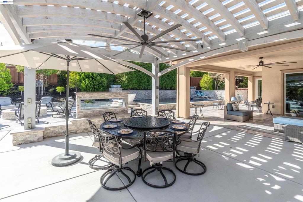 2063 Reserva Court, Brentwood (CC), CA 94513