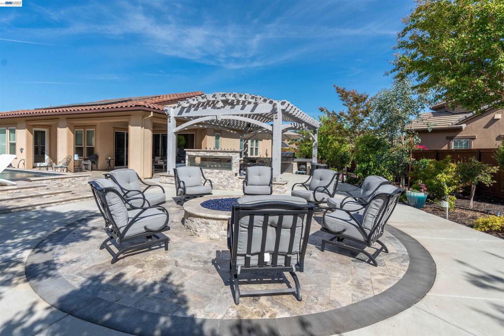 2063 Reserva Court, Brentwood (CC), CA 94513