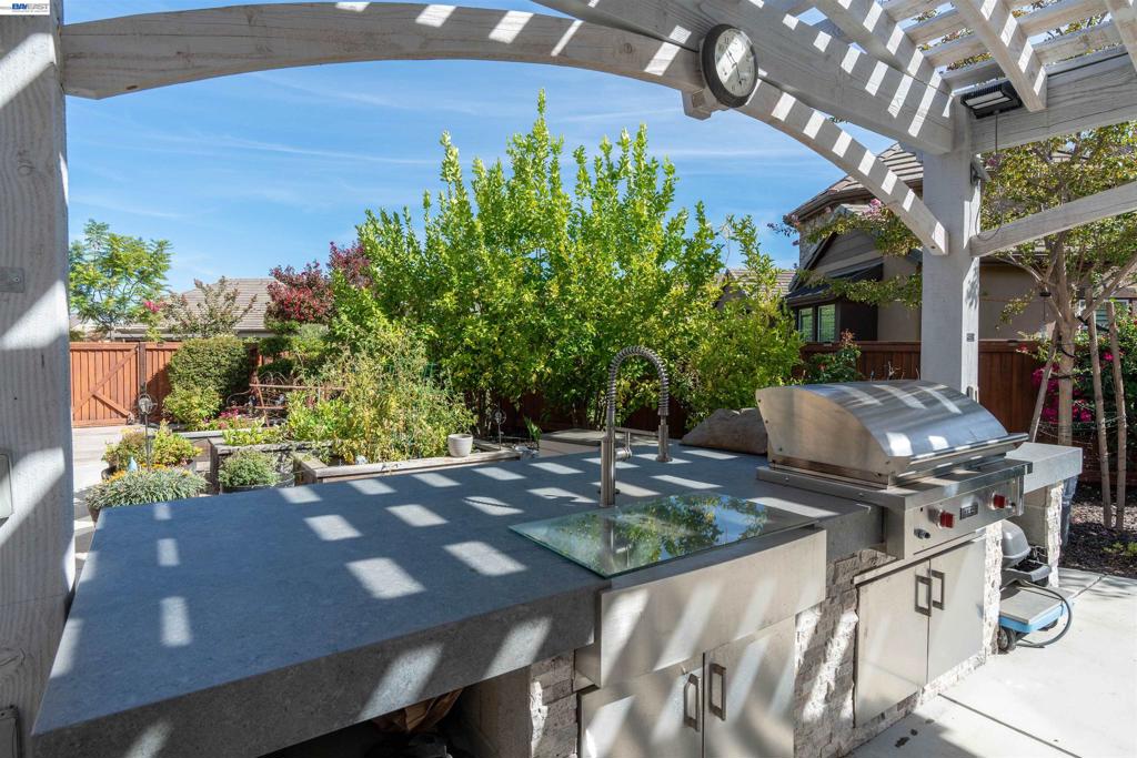 2063 Reserva Court, Brentwood (CC), CA 94513