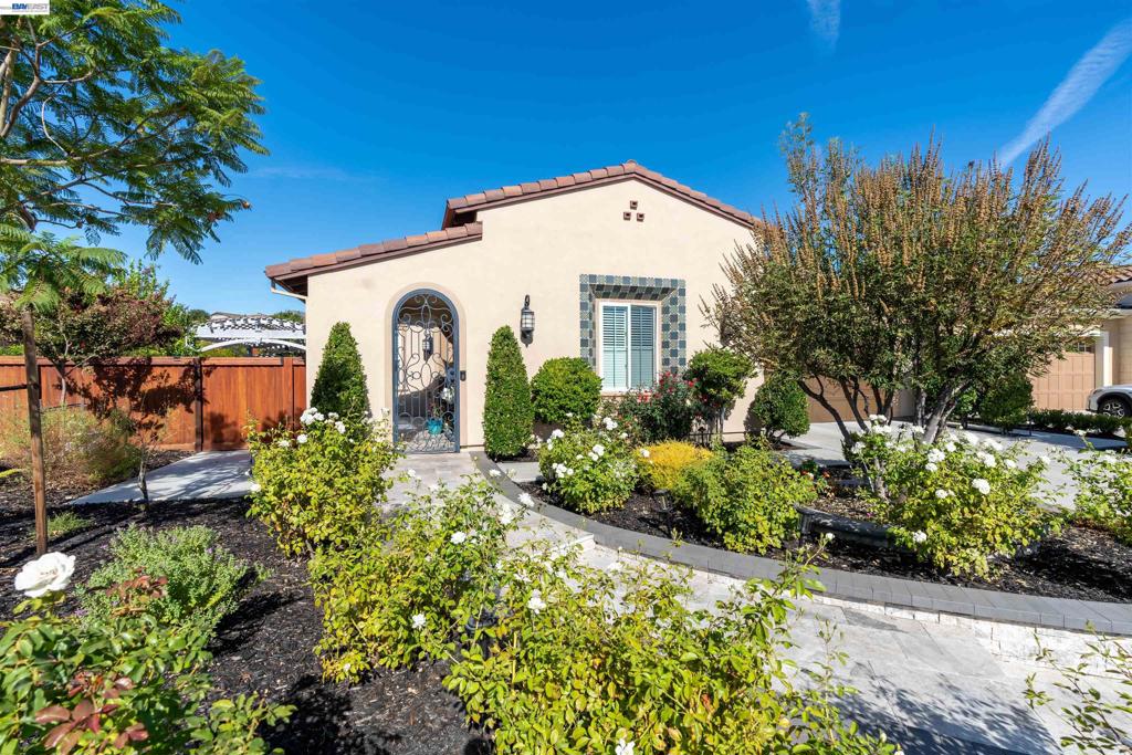 2063 Reserva Court, Brentwood (CC), CA 94513