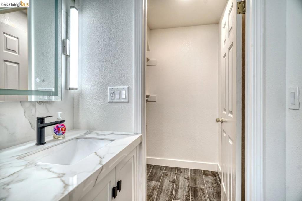12950 DeFarrari Court, Groveland, CA 95321-9999