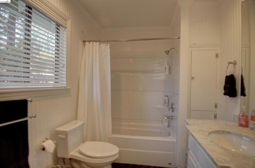 20097 Ridgecrest Way, Groveland, CA 95321
