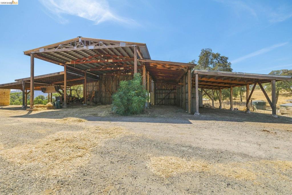 15355 Wards Ferry Rd, Sonora, CA 95370