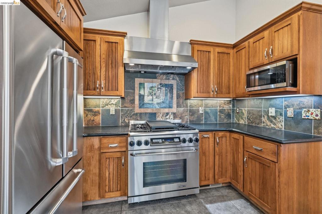 15355 Wards Ferry Rd, Sonora, CA 95370